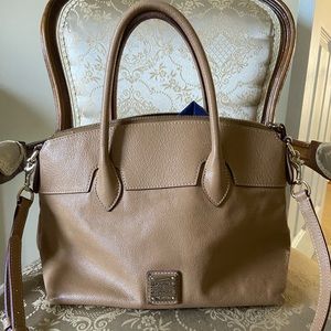 Dooney & Bourke purse